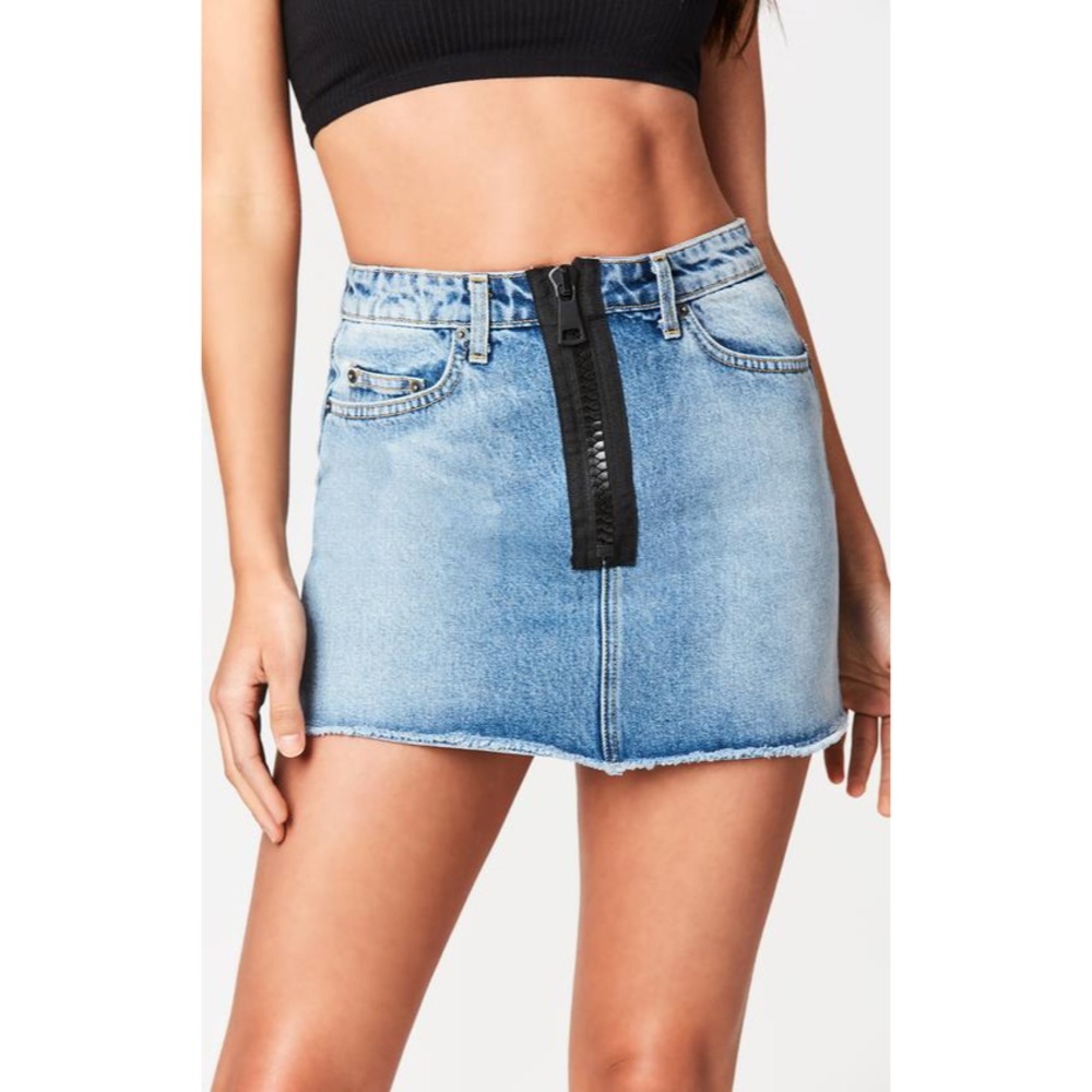 NWOT LF Carmar Denim zipper jean skirt